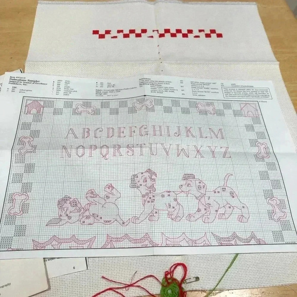 101 Dalmatians Counted Cross Stitch #31010 from 1997 - Picture 7 of 8